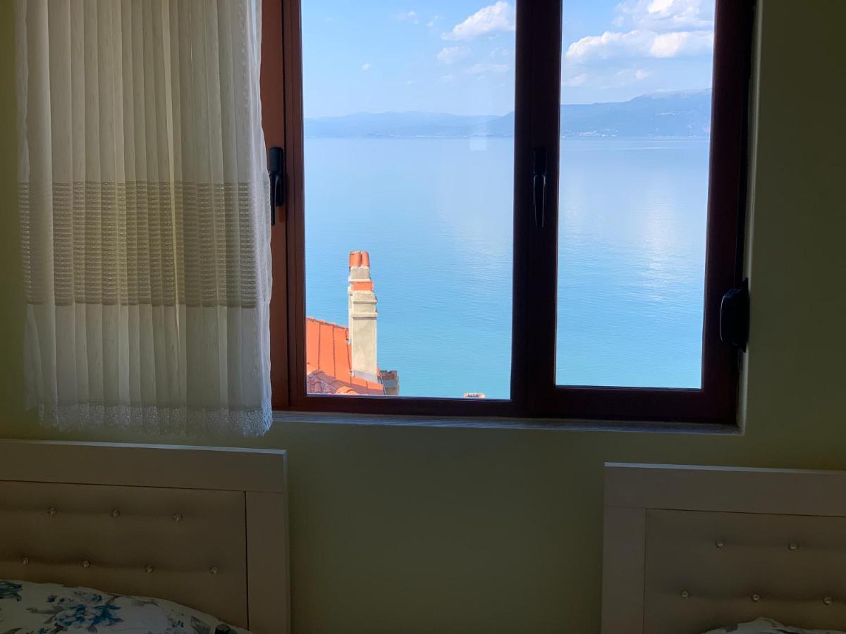 Syzo Apartments Pogradec Exterior photo